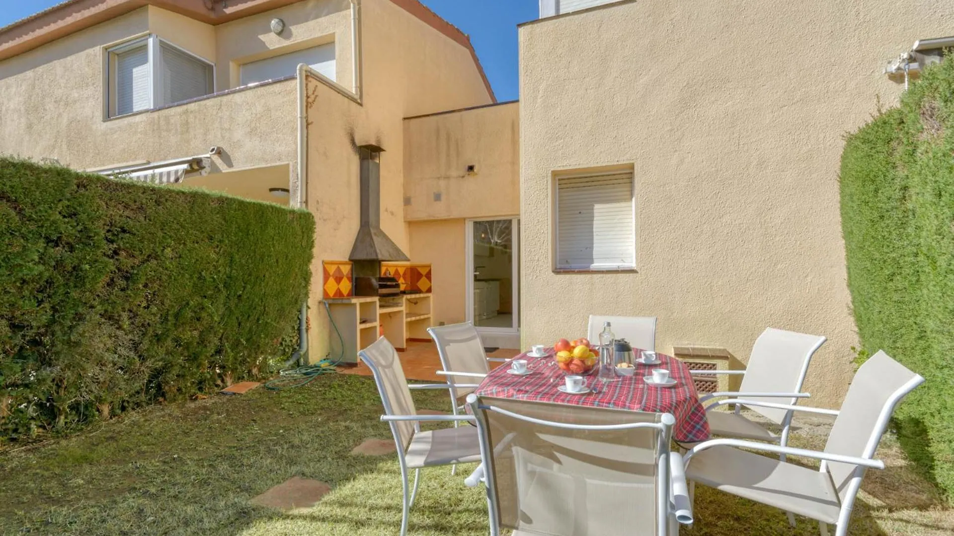 Impresionante Casa De Vacaciones Immo 365 Roses Holiday home